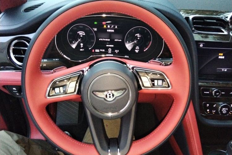 Used Bentley Bentayga  Steering Wheel