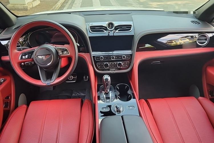 Used Bentley Bentayga 2023 4.0T V8 Long-Wheelbase Audie Edition Center Console