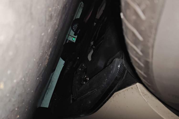 Used Bentley Bentayga 2023 4.0T V8 Long-Wheelbase Audie Edition Chassis Rear Right