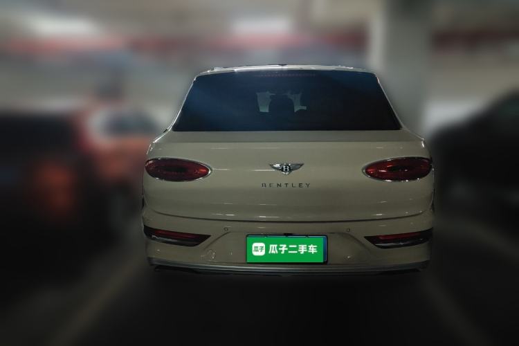 Used Bentley Bentayga 2023 4.0T V8 Long-Wheelbase Audie Edition Rear