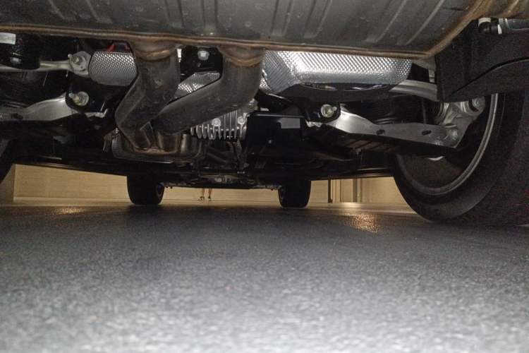 Used Bentley Bentayga 2024 4.0T V8 Long-Wheelbase Version Chassis Rear