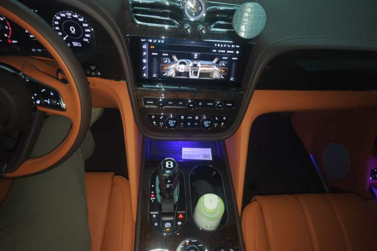 Used Bentley Bentayga 2024 4.0T V8 Audio And AC Panel