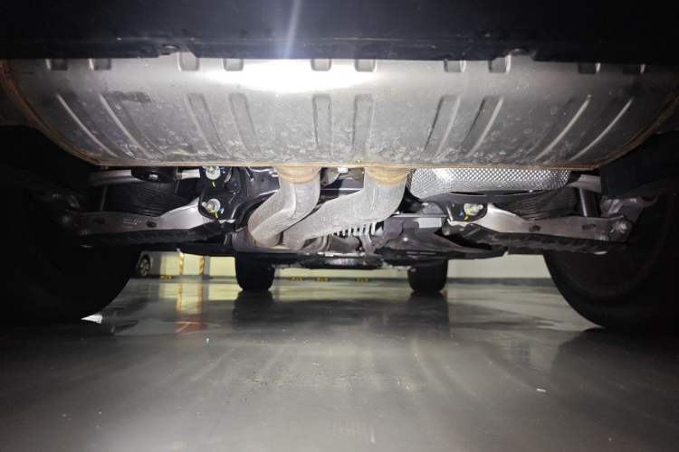 Used Bentley Bentayga 2024 4.0T V8 Chassis Rear