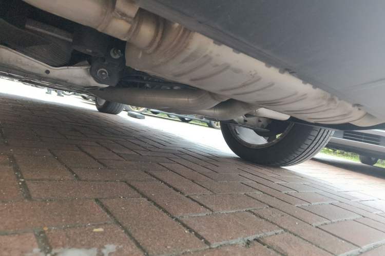 Used Bentley Bentayga Plug-in Hybrid 2021 3.0T PHEV Chassis Rear Left