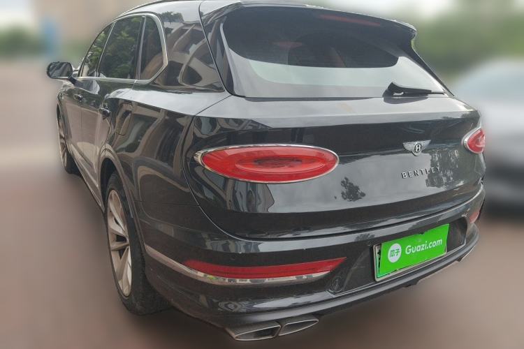 Used Bentley Bentayga Plug-in Hybrid 2021 3.0T PHEV Rear Left 45 Deg