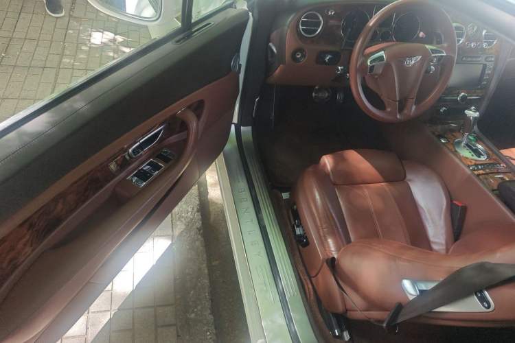 Used Bentley Continental 2004 GT 6.0 Driver Seat