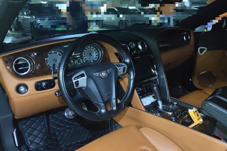 Used Bentley Continental 2012 6.0T GT W12 Center Console