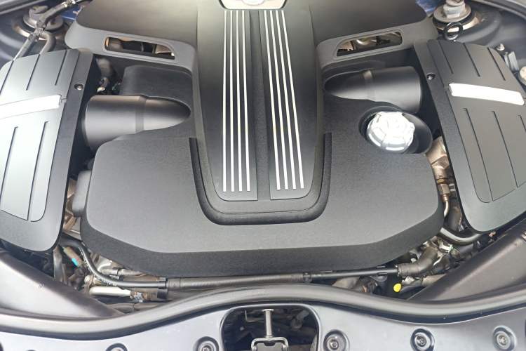 Used Bentley Continental 2012 4.0T GT V8 Engine Bay