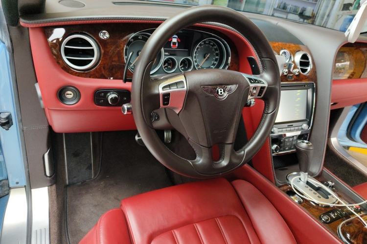 Used Bentley Continental 2012 6.0T GT W12 Steering Wheel