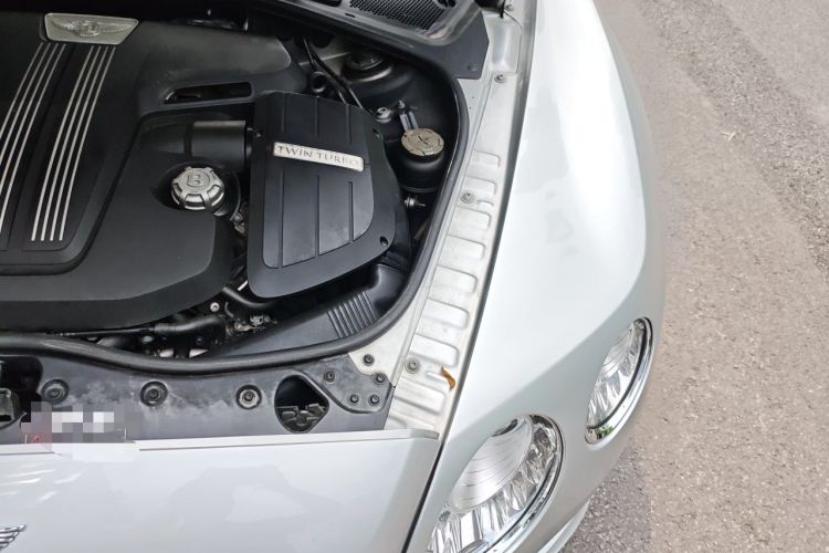 Used Bentley Continental 2012 4.0T GT V8 Engine Bay Left