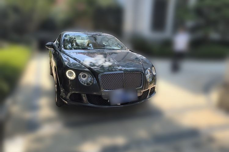 Used Bentley Continental 2012 6.0T GT W12 Front Right 45 Deg