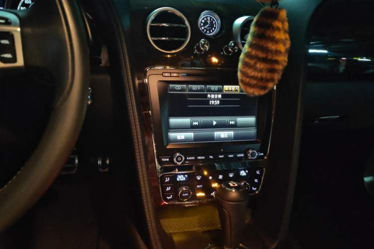 Used Bentley Continental 2012 4.0T GT V8 Audio And AC Panel