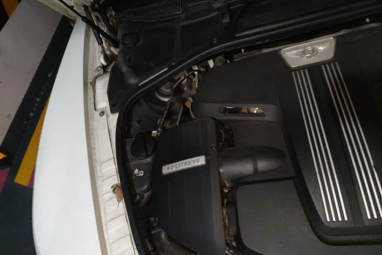 Used Bentley Continental 2012 4.0T GT V8 Engine Bay Right