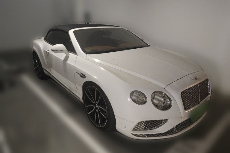 Used Bentley Continental 2012 4.0T GTC V8 Front Right 45 Deg
