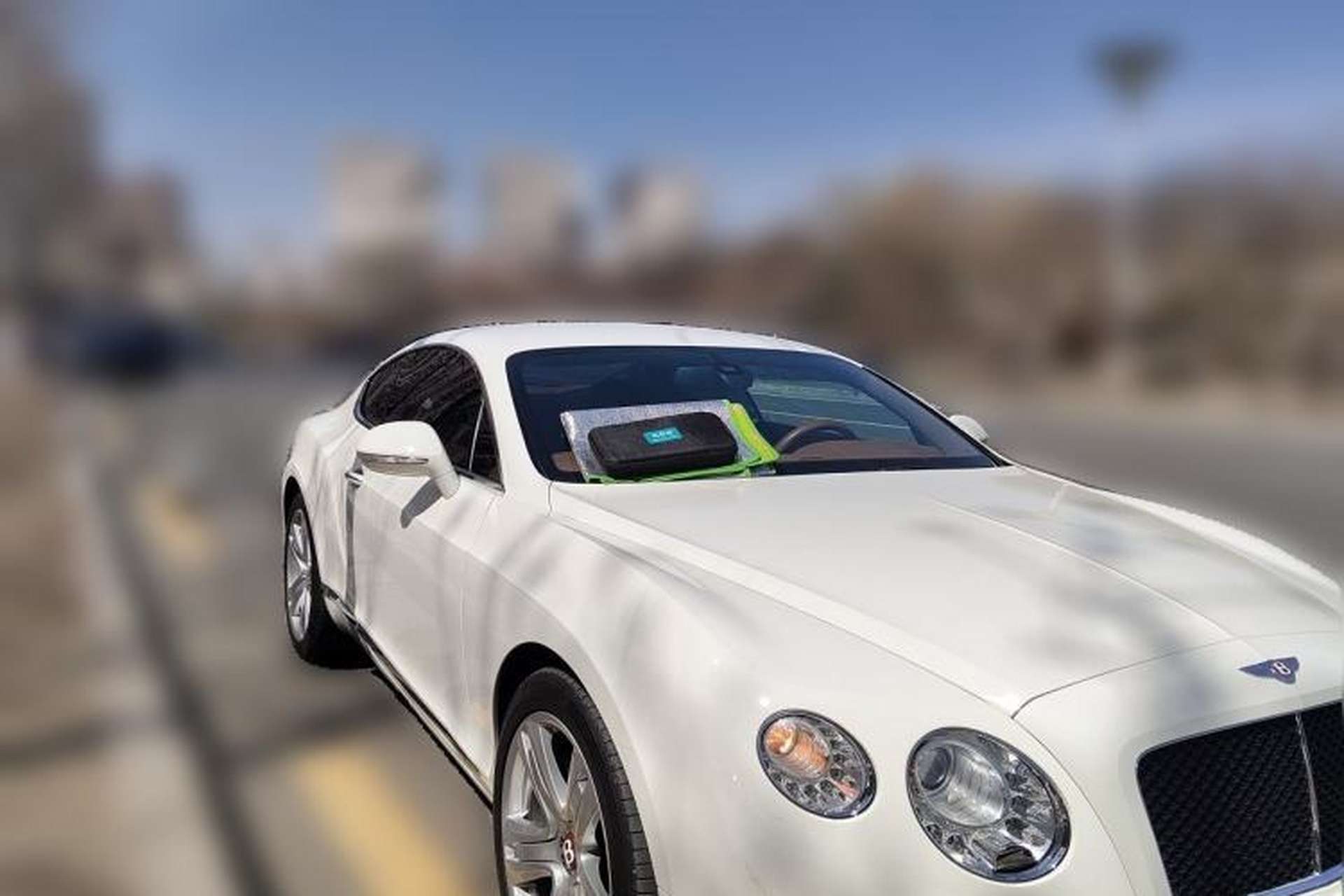 Used Bentley Continental 2012 4.0T GT V8 Front Right 45 Deg