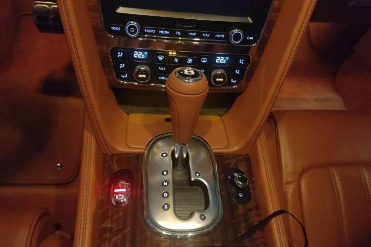 Used Bentley Continental 2012 4.0T GTC V8 Gear Lever