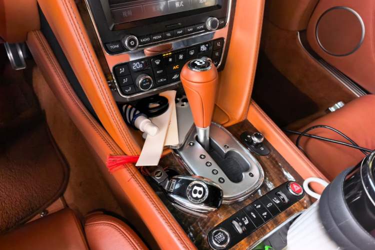 Used Bentley Continental 2012 4.0T GT V8 Gear Lever