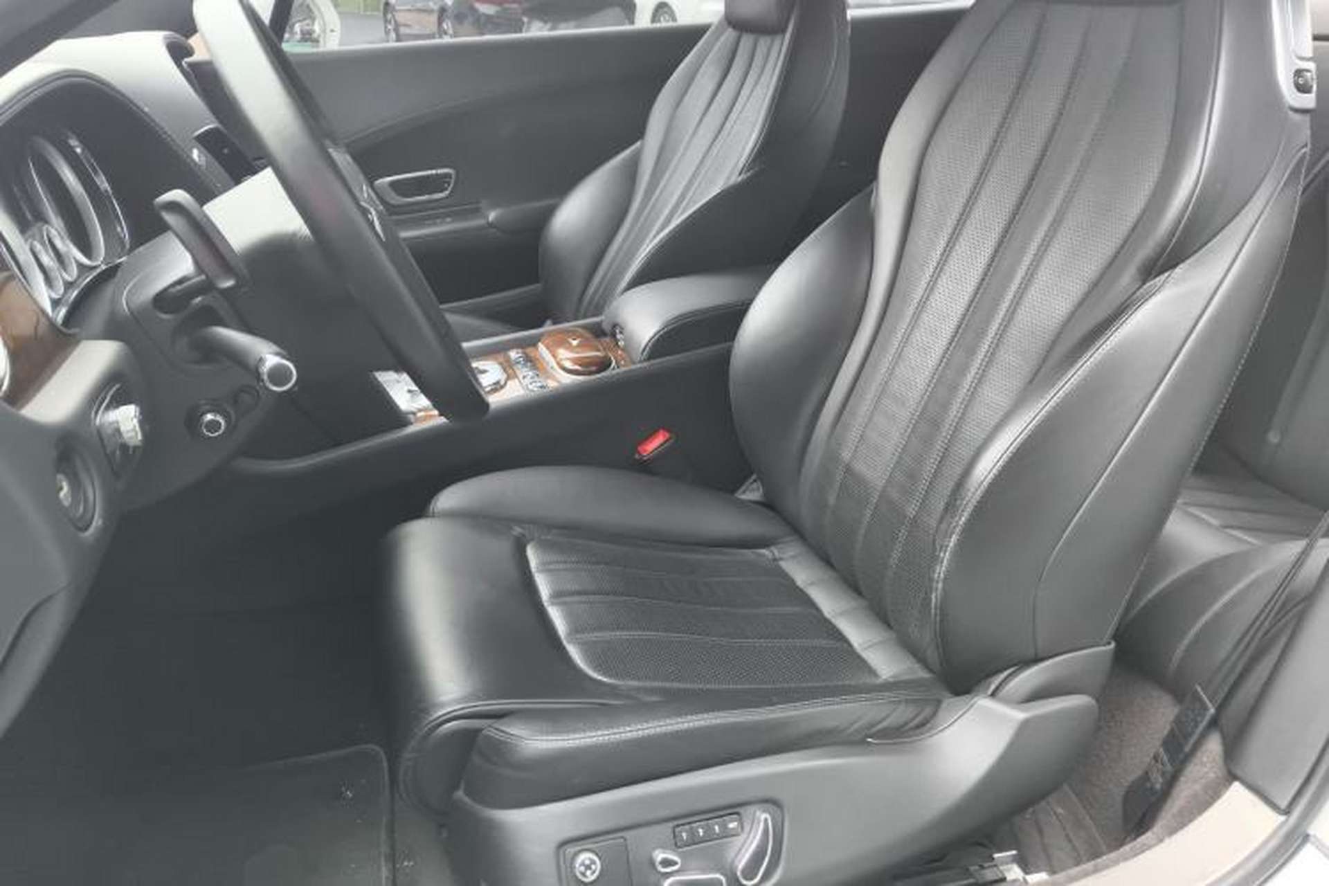 Used Bentley Continental 2012 4.0T GT V8 Left Front Seat