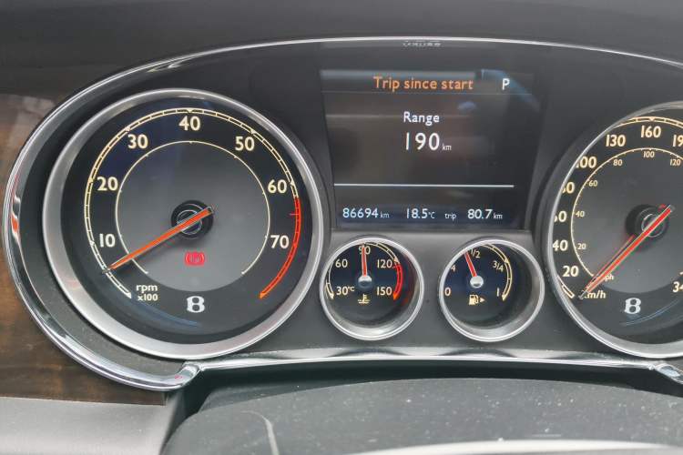 Used Bentley Continental 2012 4.0T GT V8 Odometer Close Up