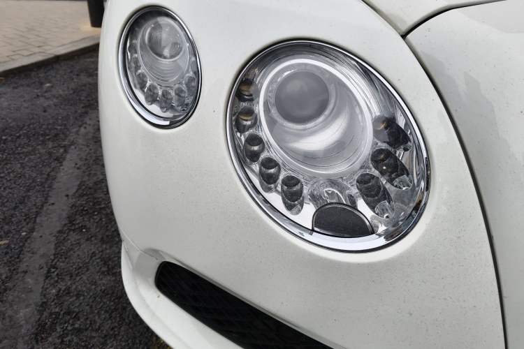 Used Bentley Continental 2012 4.0T GT V8 Right Front Headlight