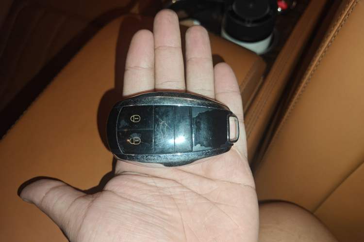 Used Bentley Continental 2012 4.0T GTC V8 Vehicle Key