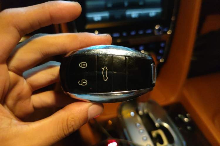 Used Bentley Continental 2012 4.0T GT V8 Vehicle Key