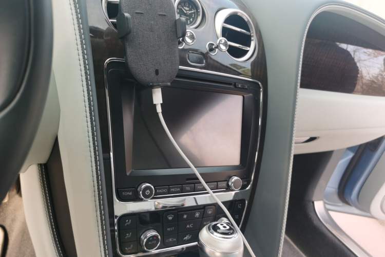 Used Bentley Continental 2014 4.0T GT V8 S Standard Edition Audio And AC Panel