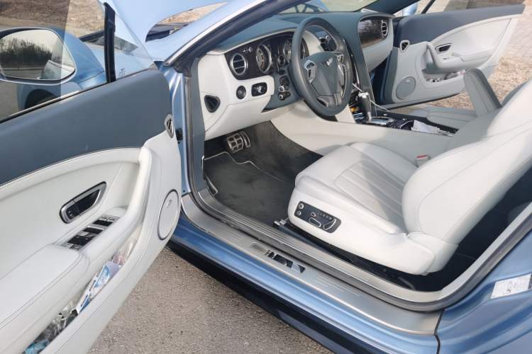 Used Bentley Continental 2014 4.0T GT V8 S Standard Edition Driver Seat