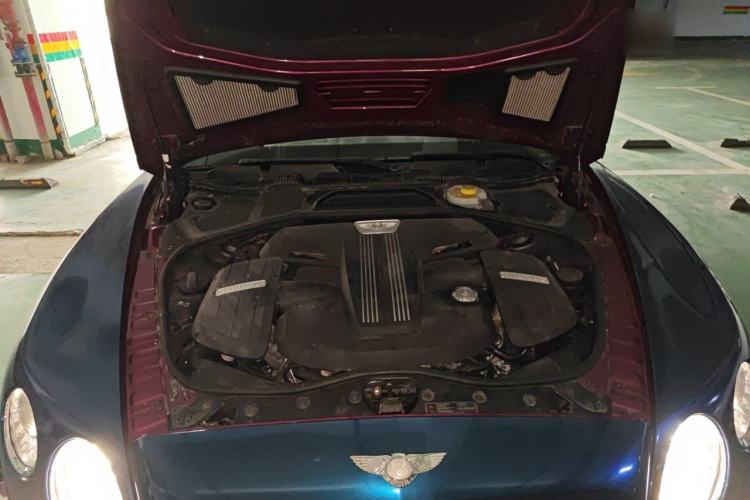 Used Bentley Continental 2014 4.0T GT V8 S Standard Edition Engine Bay