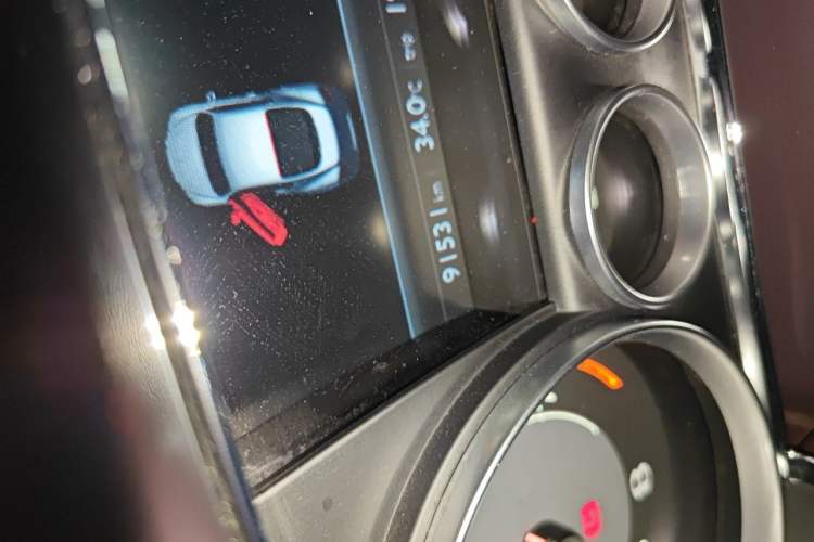 Used Bentley Continental 2014 4.0T GT V8 S Standard Edition Odometer Close Up