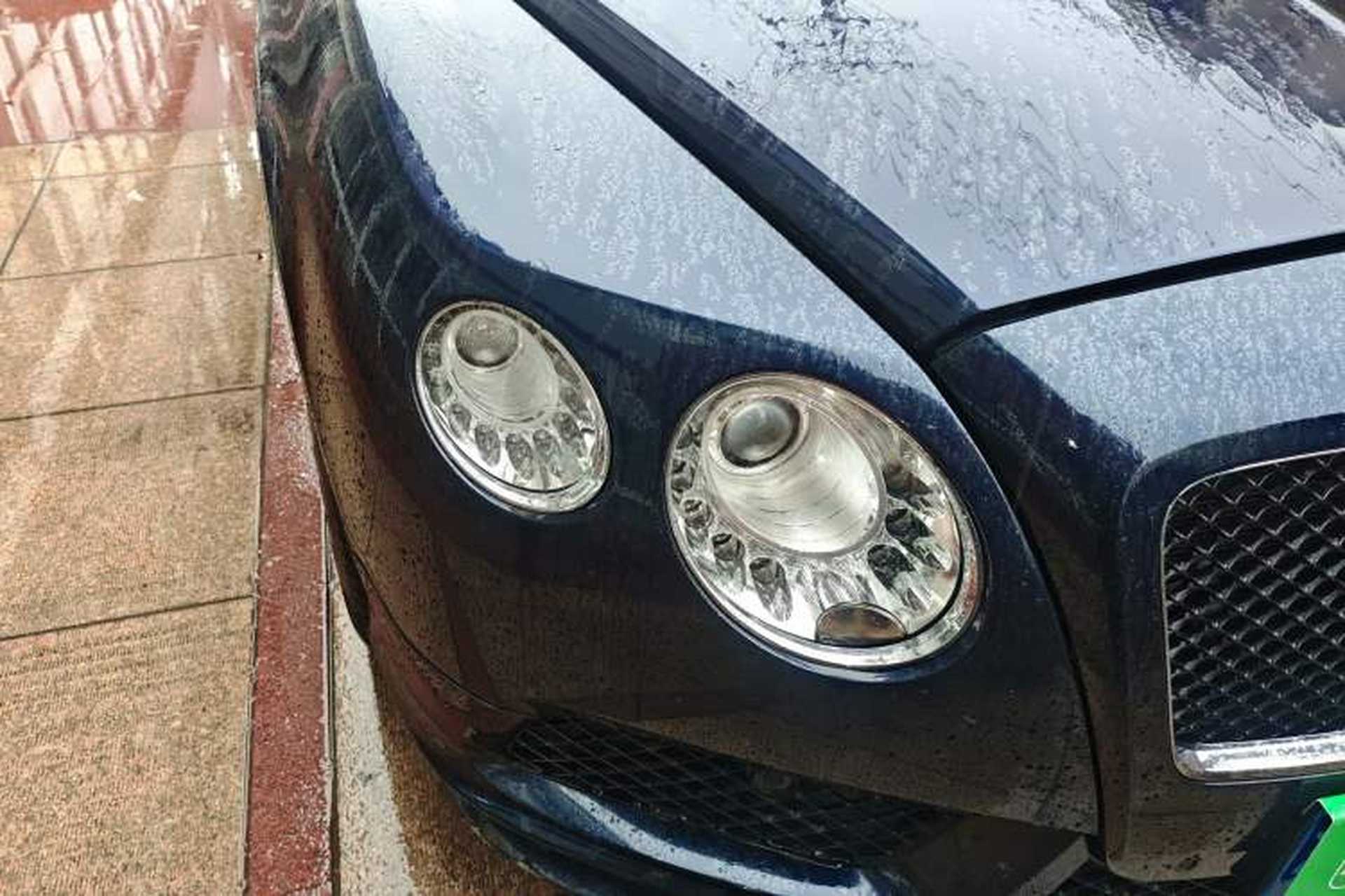Used Bentley Continental 2014 4.0T GT V8 S Standard Edition Right Front Headlight