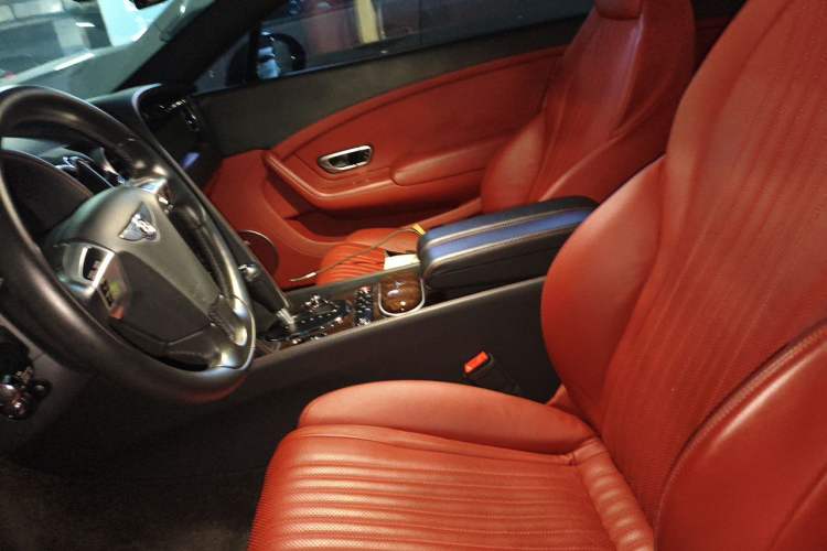 Used Bentley Continental 2015 4.0T GT V8 Standard Edition Left Front Seat