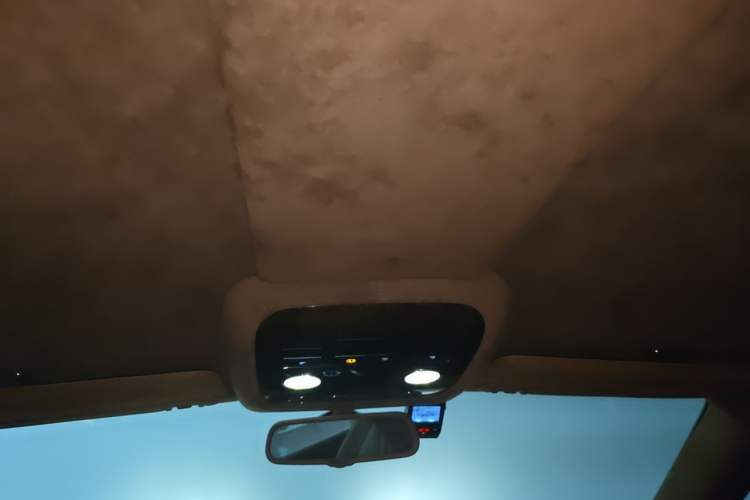 Used Bentley Continental 2015 4.0T GT V8 Standard Edition Headliner