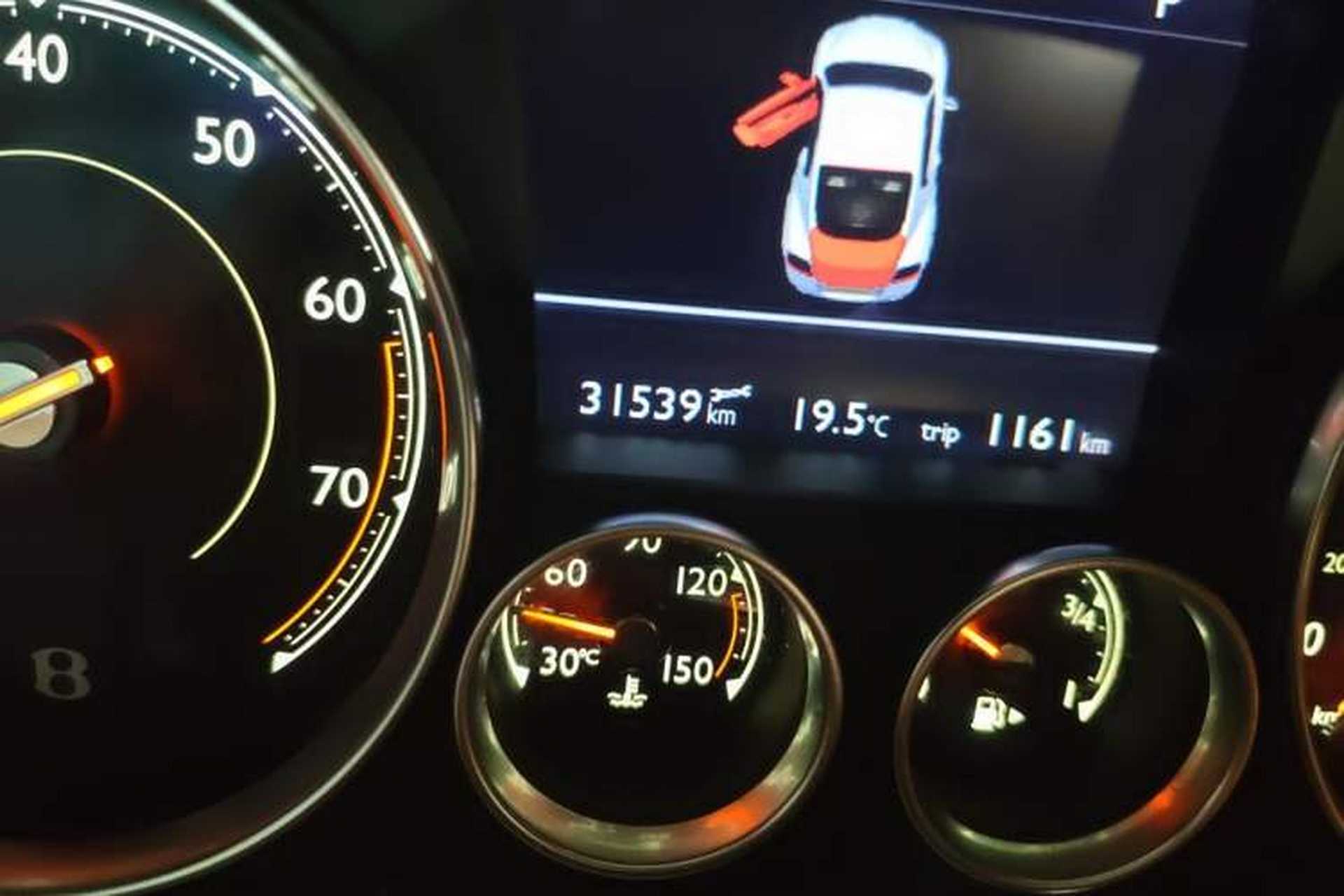 Used Bentley Continental 2015 4.0T GT V8 Standard Edition Odometer Close Up