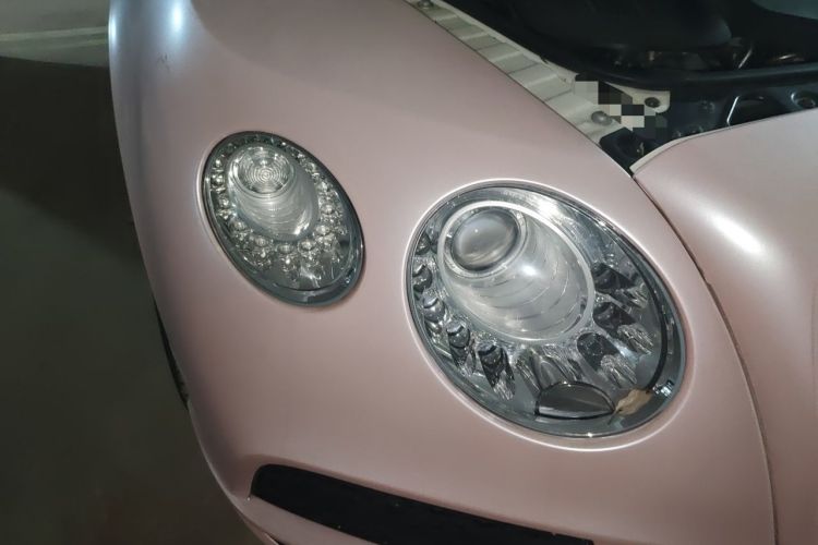 Used Bentley Continental 2015 4.0T GT V8 Standard Edition Right Front Headlight