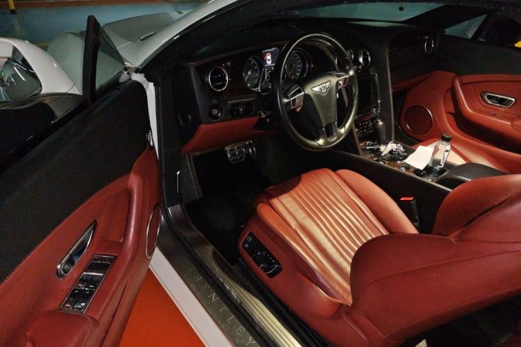 Used Bentley Continental 2015 4.0T GT V8 Standard Edition Driver Seat