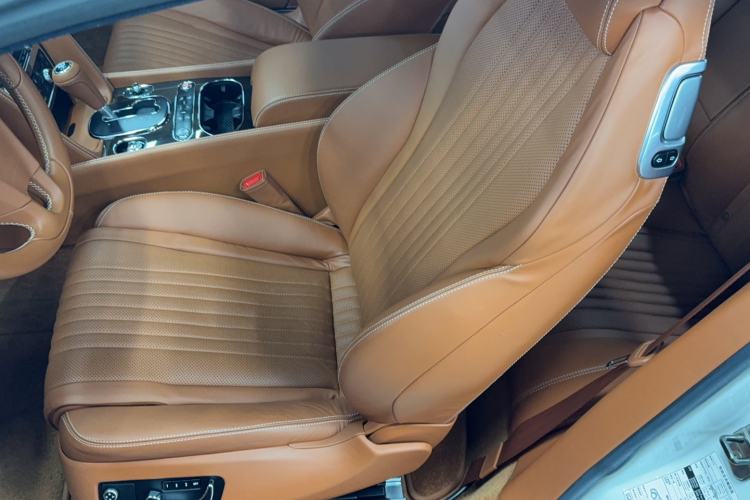 Used Bentley Continental 2015 4.0T GT V8 Standard Edition Left Front Seat
