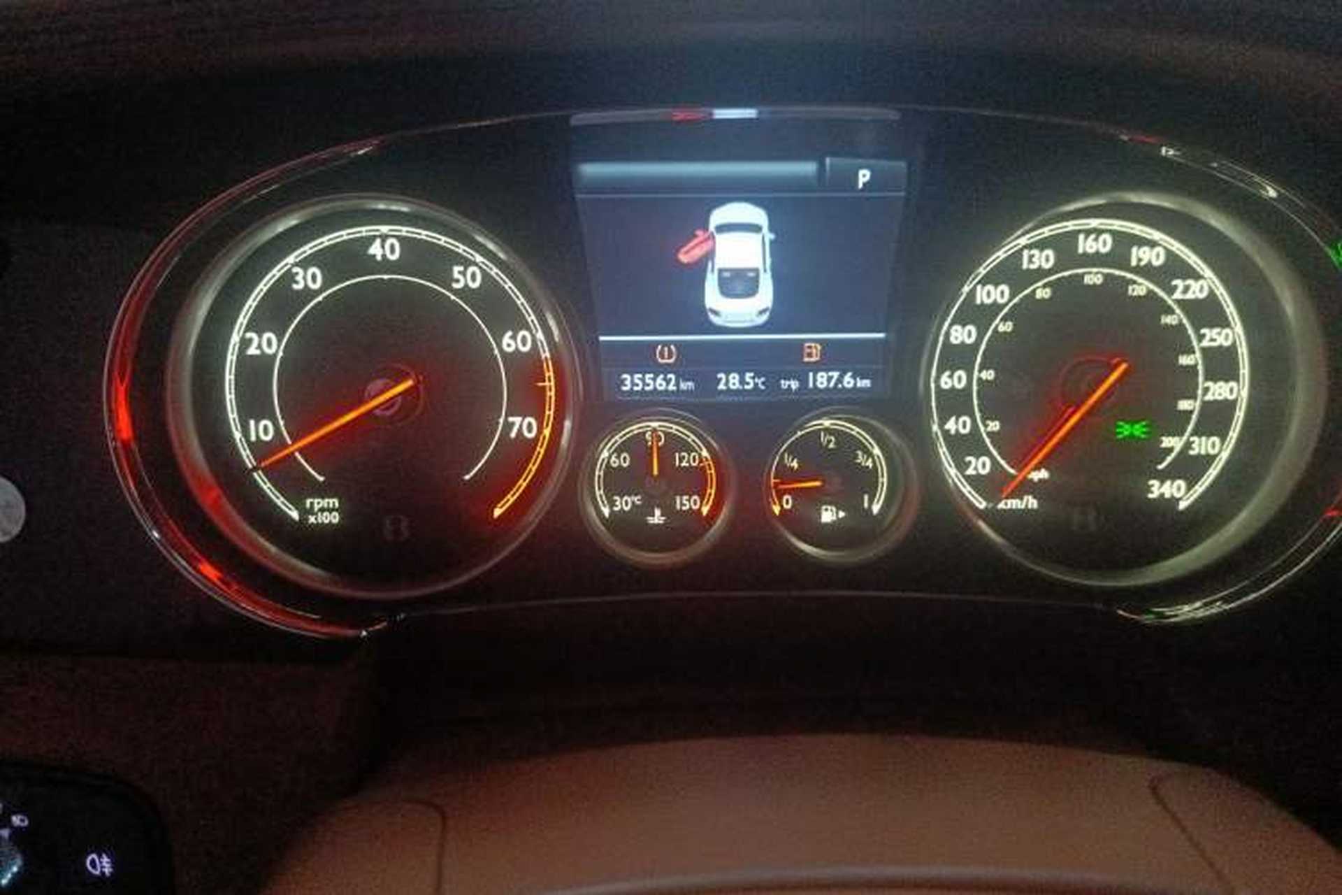 Used Bentley Continental 2015 4.0T GT V8 Standard Edition Odometer Close Up