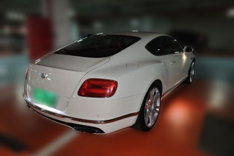 Used Bentley Continental 2015 4.0T GT V8 Standard Edition Rear Right 45 Deg