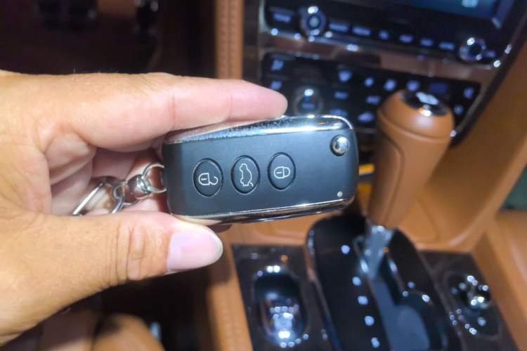 Used Bentley Continental 2015 4.0T GT V8 Standard Edition Vehicle Key