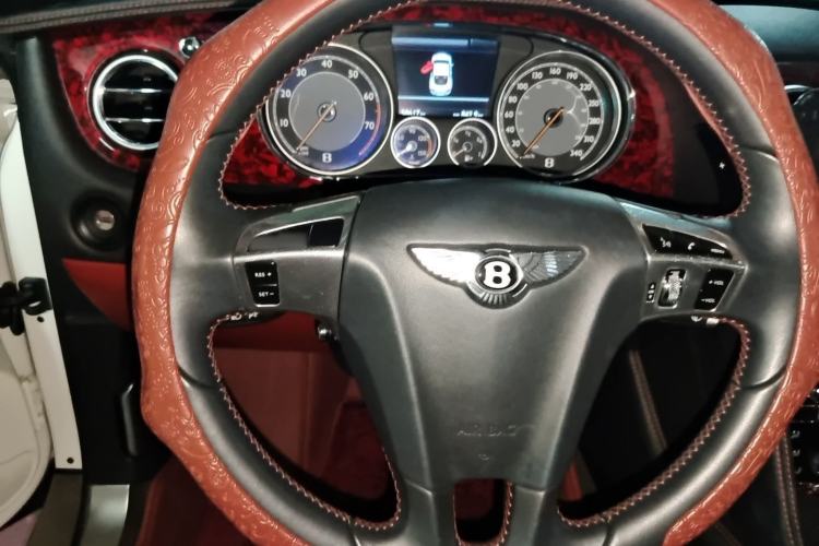 Used Bentley Continental 2016 4.0T GT V8 S Standard Edition Steering Wheel