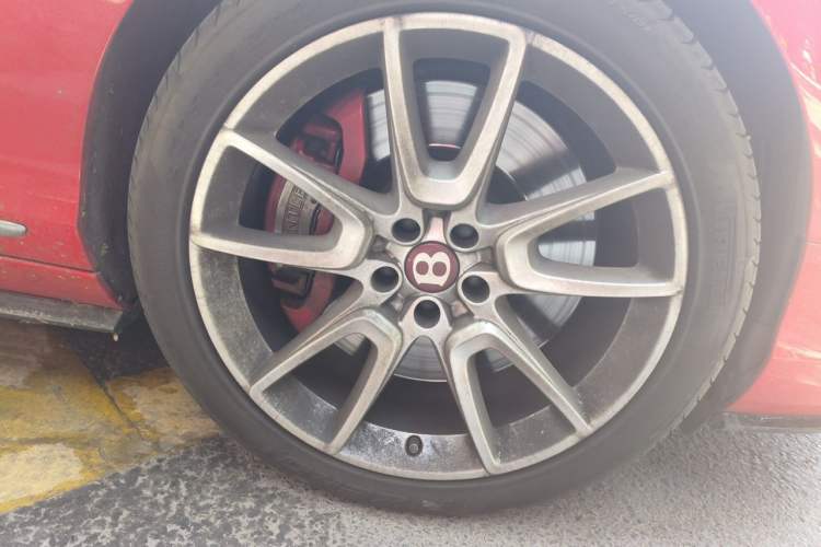 Used Bentley Continental 2017 4.0T GT V8 S Standard Edition Right Front Wheel Hub