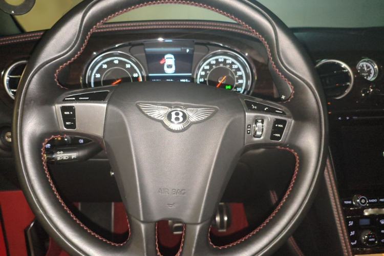 Used Bentley Continental 2017 4.0T GT V8 S Standard Edition Steering Wheel