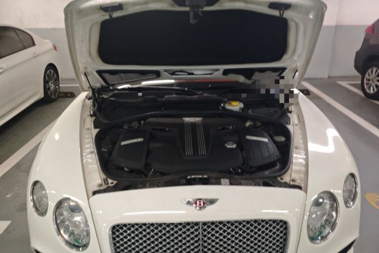 Used Bentley Continental 2017 4.0T GT V8 Convertible Engine Bay