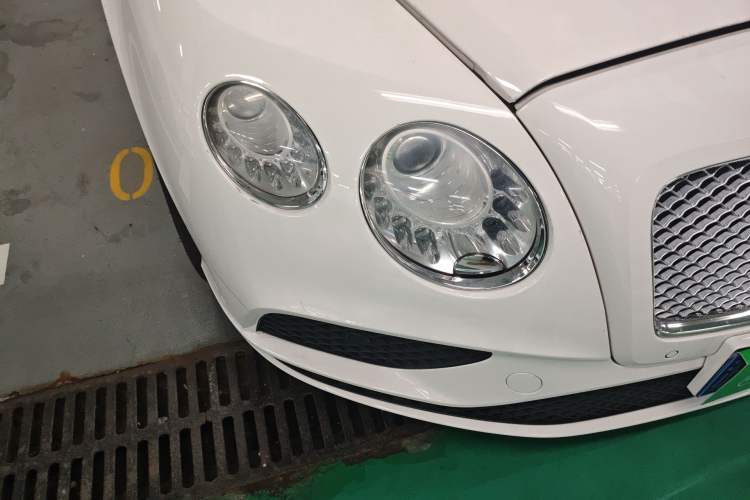 Used Bentley Continental 2017 4.0T GT V8 Convertible Right Front Headlight