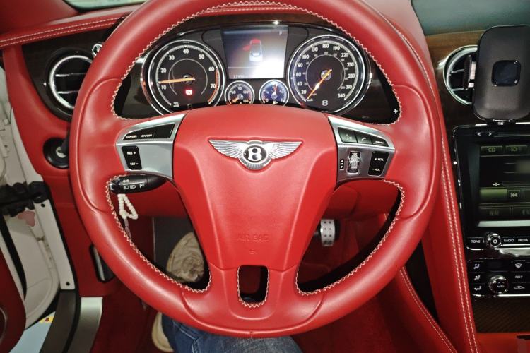 Used Bentley Continental 2017 4.0T GT V8 Convertible Steering Wheel