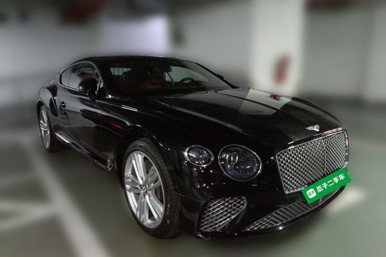 Used Bentley Continental 2018 6.0T GT W12 Front Right 45 Deg