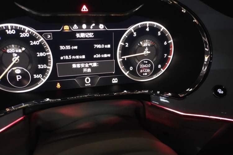 Used Bentley Continental 2018 6.0T GT W12 Odometer Close Up