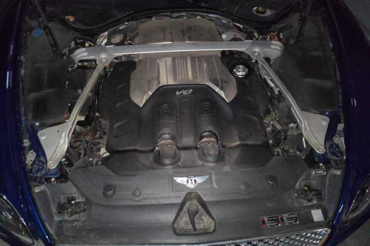 Used Bentley Continental 2020 4.0T GT V8 Engine Bay