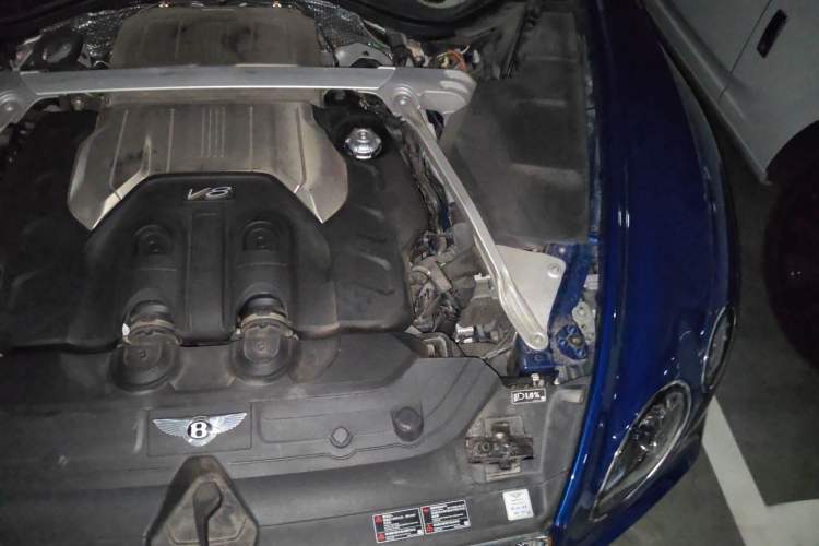 Used Bentley Continental 2020 4.0T GT V8 Engine Bay Left